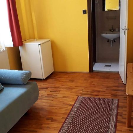 Centrum Apartman Hotel Hajdúszoboszló Екстериор снимка