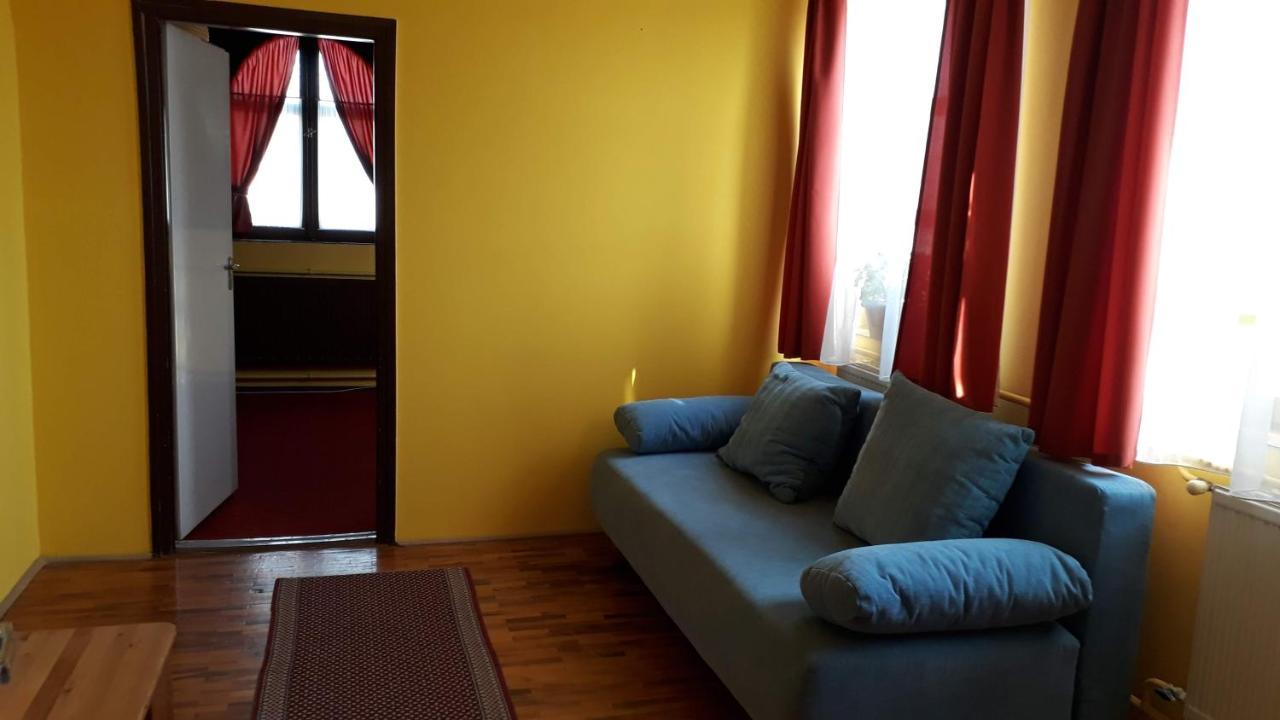 Centrum Apartman Hotel Hajdúszoboszló Екстериор снимка